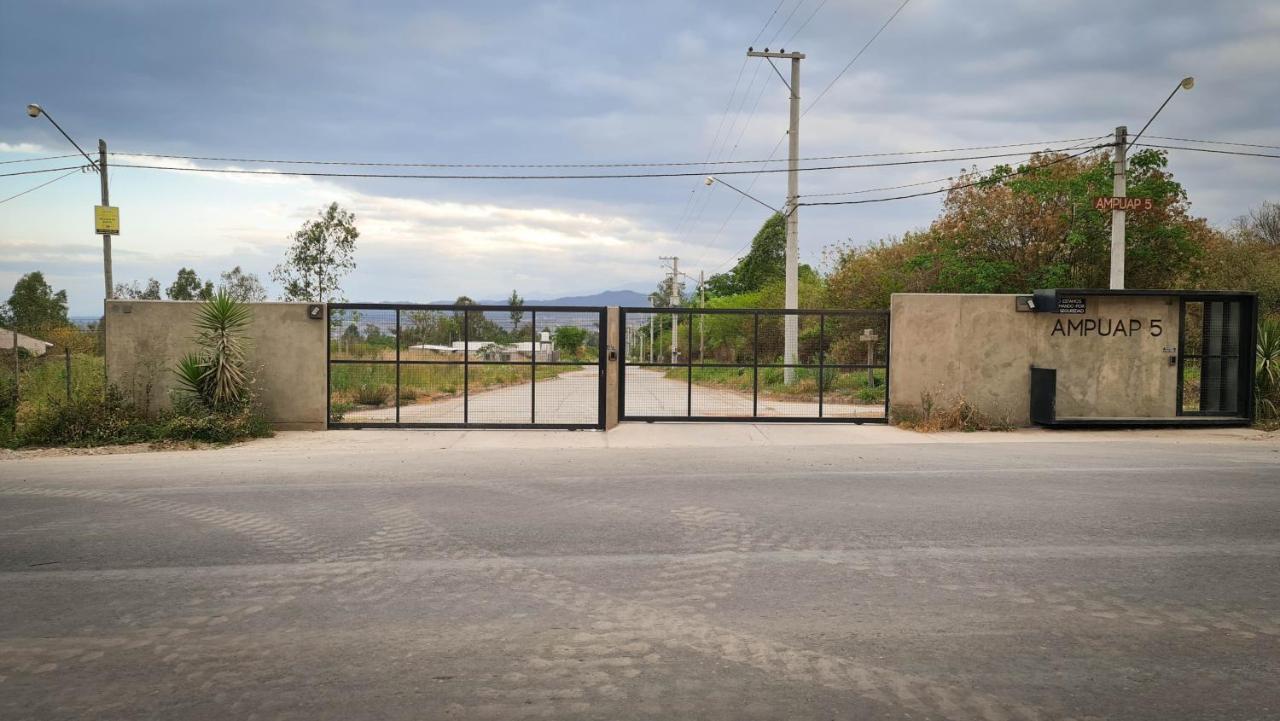 Casa D, Moderna De 2 Habitaciones Con Jardin En Barrio De Profesionales San Salvador de Jujuy Luaran gambar